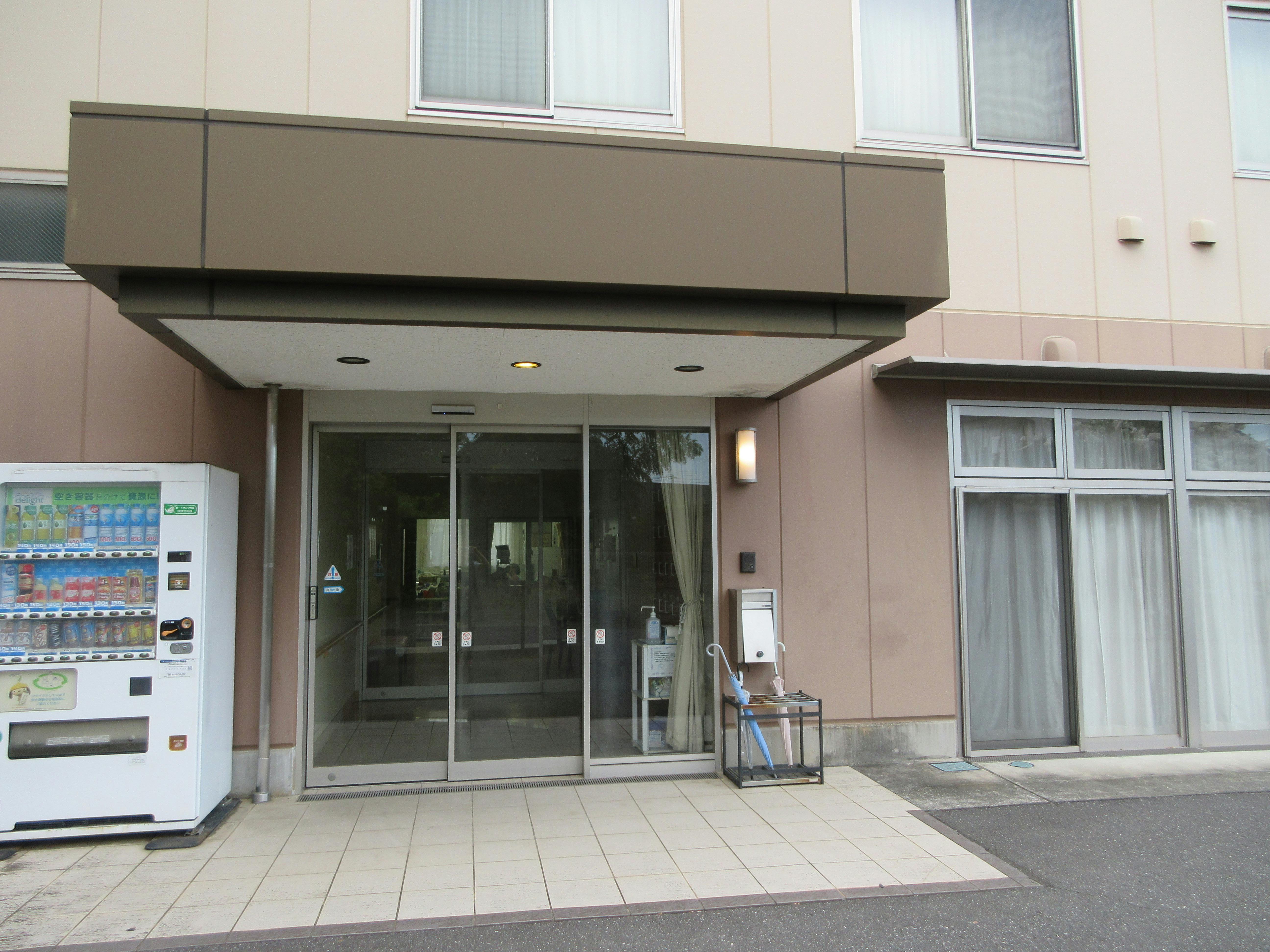 ふるさとホーム 鴻巣 入口