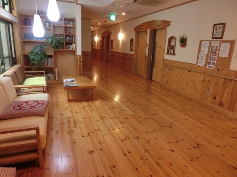 はぴね防府 廊下