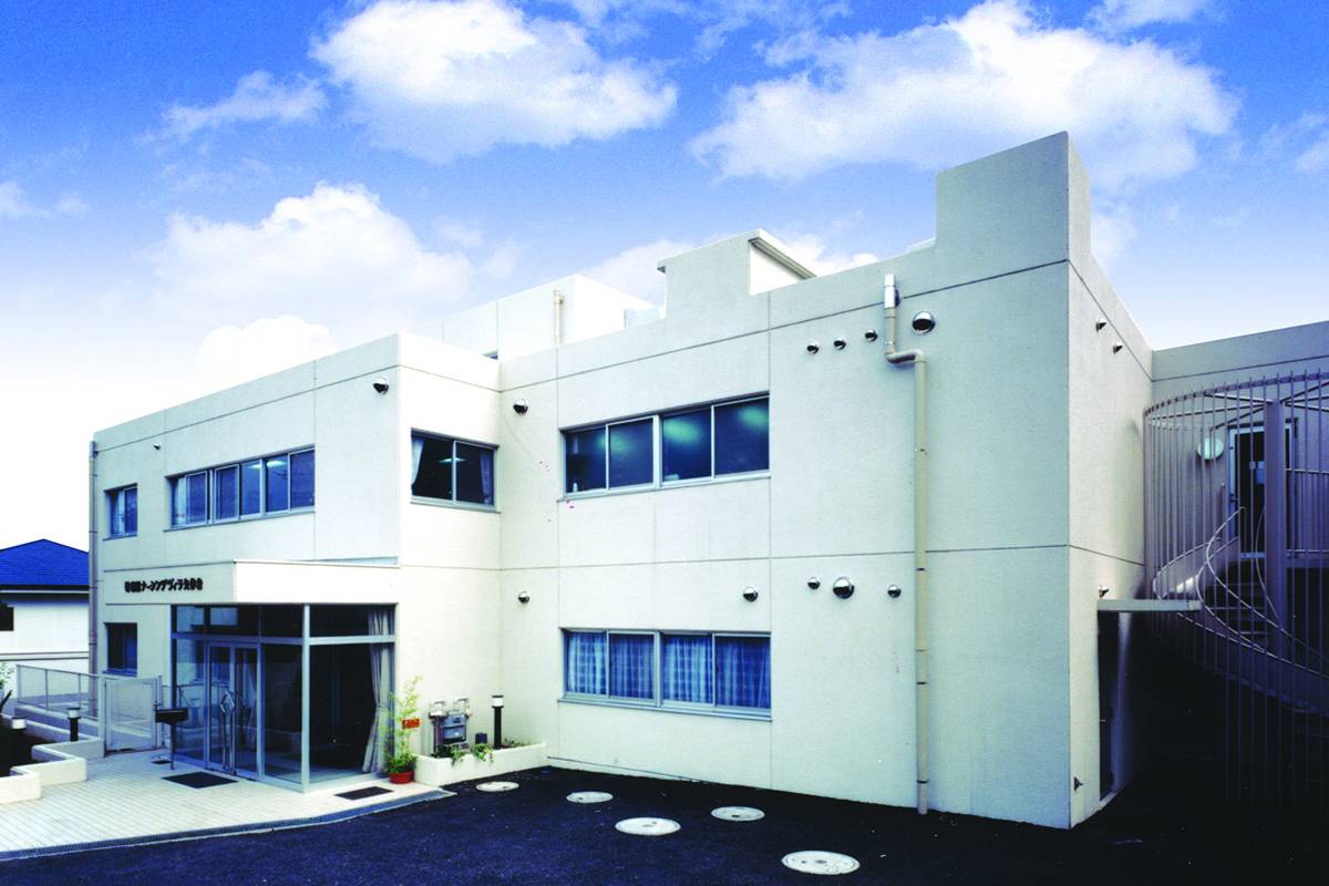 敬老園ロイヤルヴィラ矢作台 外観