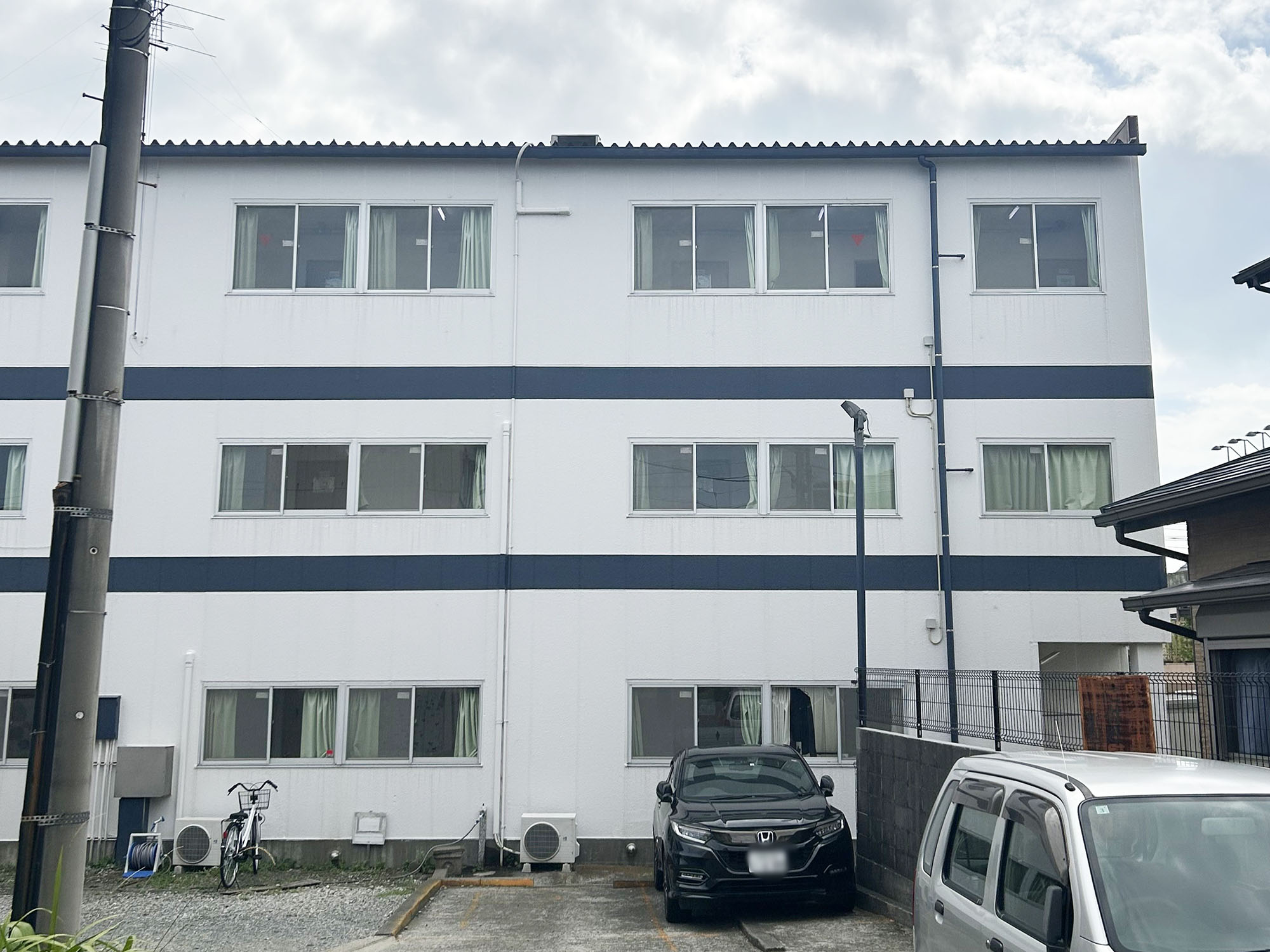 クローバーライフ平塚 外観