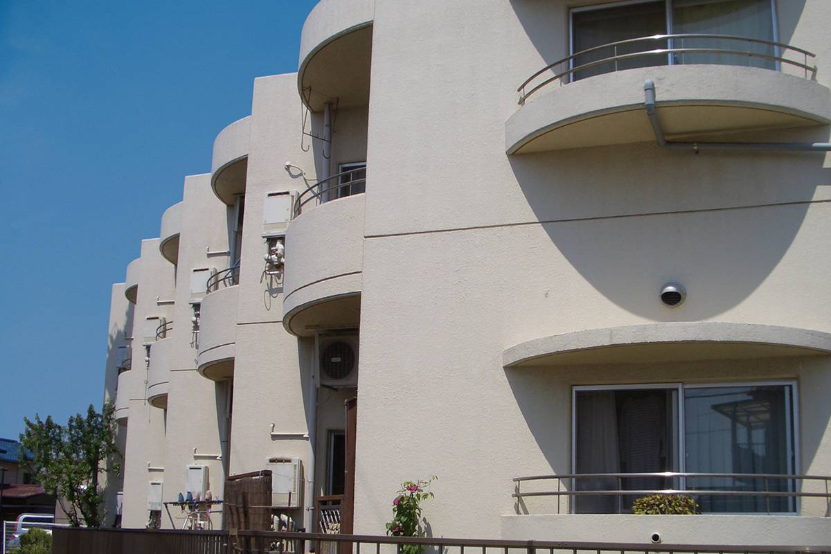 敬老園ロイヤルヴィラ稲毛 外観