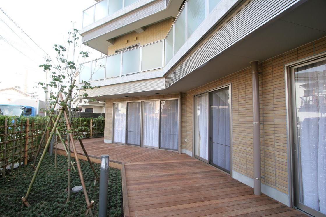 リハビリホームグランダ池上南 1F ウッドデッキ