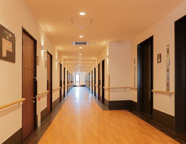 リアンレーヴ鶴巻温泉 廊下