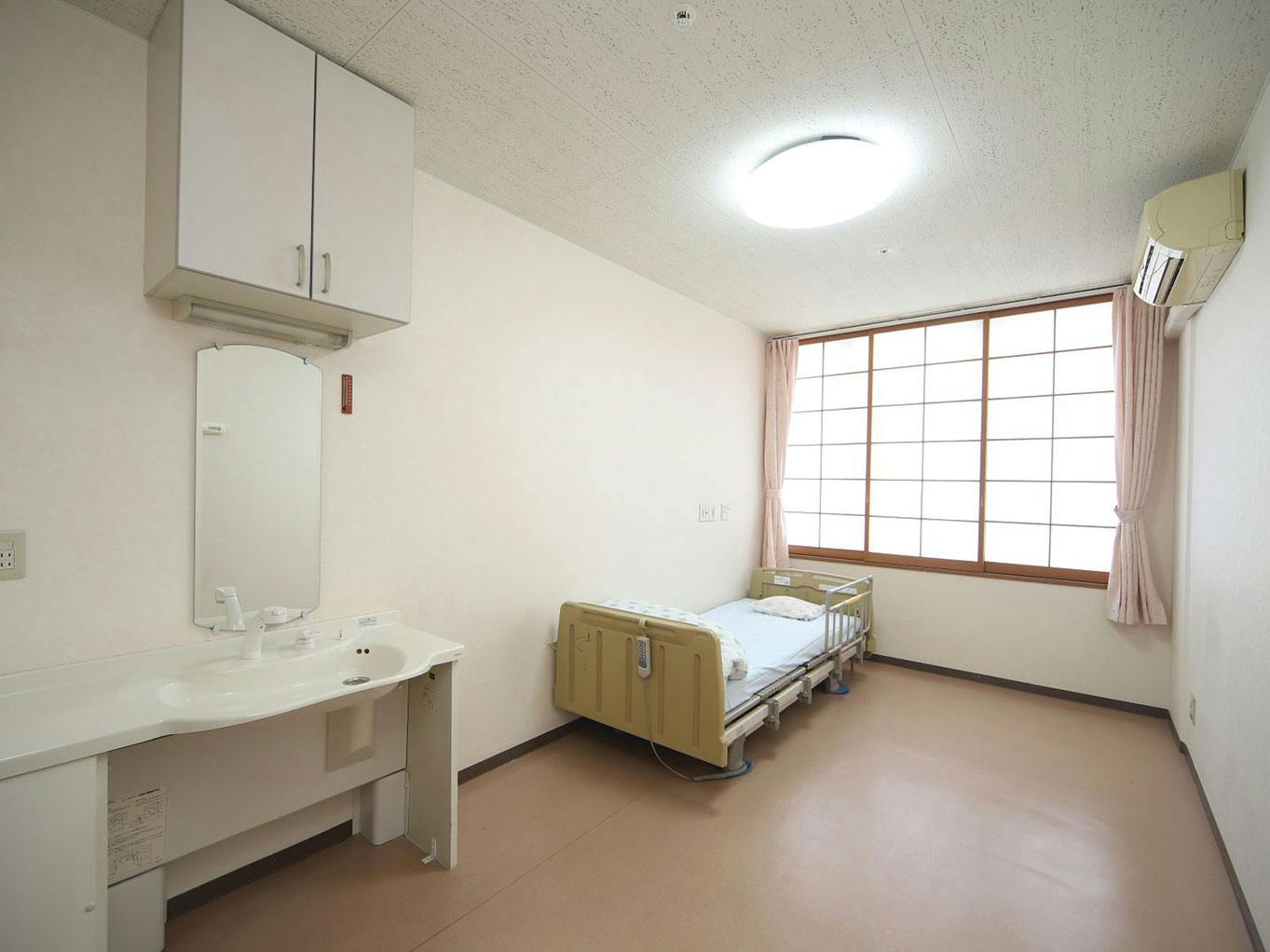 グループホームアセス北梅田 居室