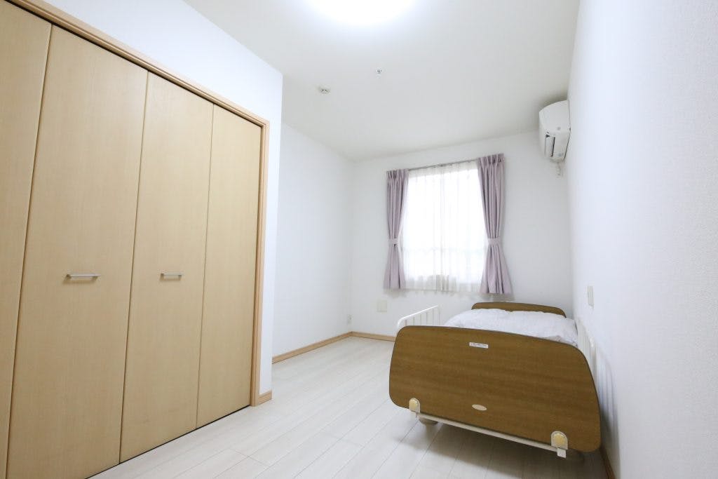 グループホームちいさな手花咲く街横浜こすがや 居室
