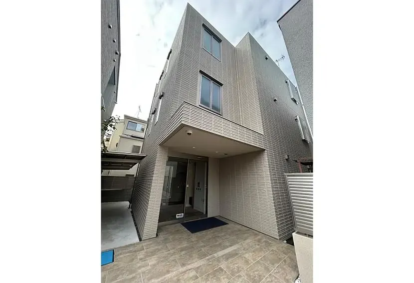 ヘーベルVillage浦和領家 玄関