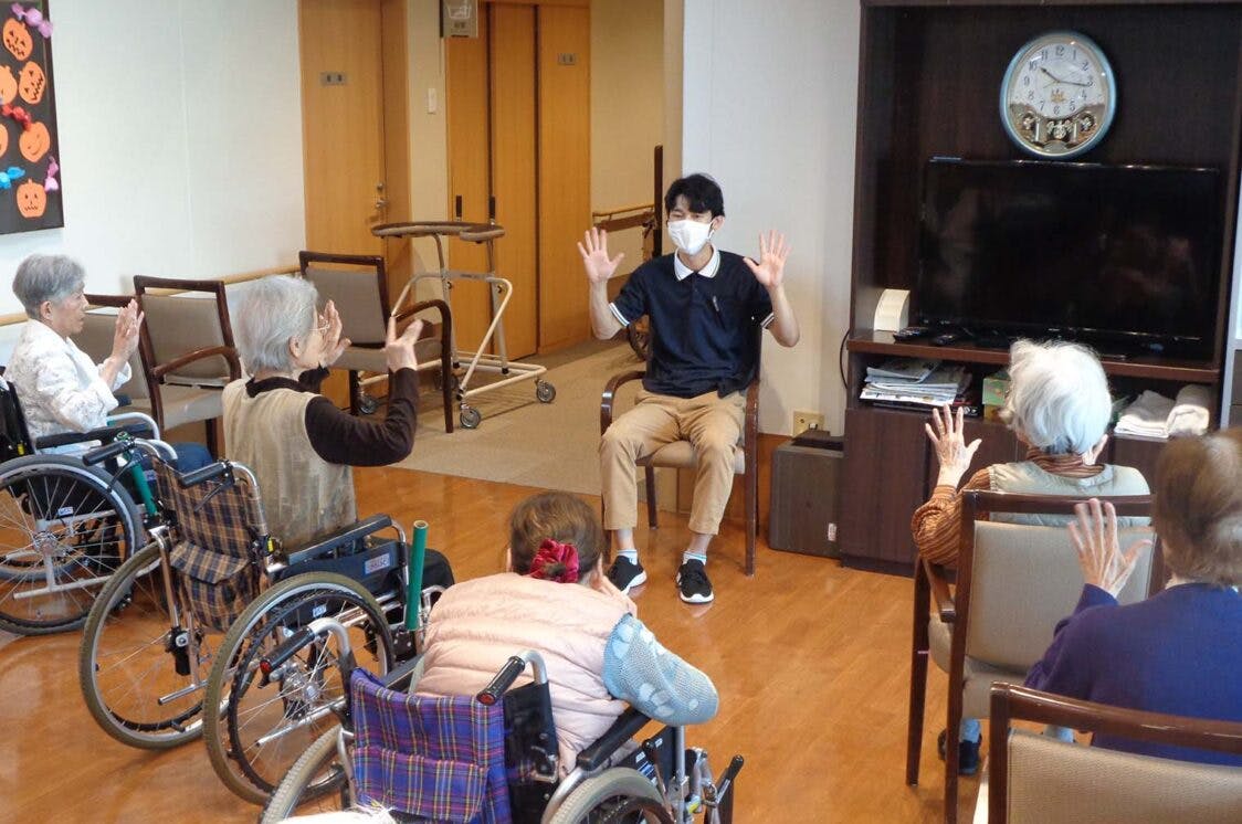 アズハイム横浜上大岡 体操