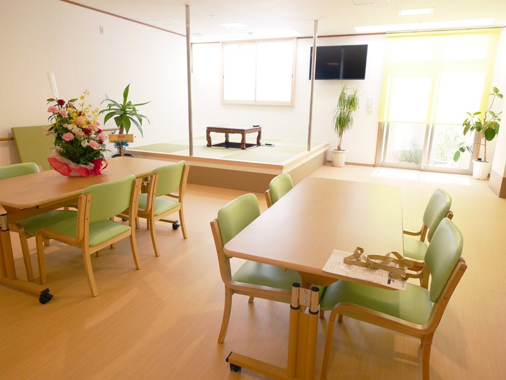 住宅型有料老人ホーム 青蓮荘 食堂