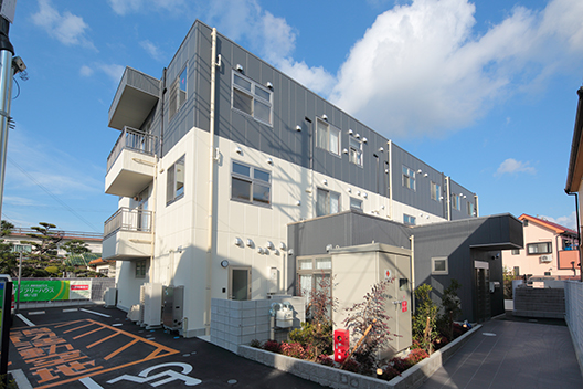 エイジフリーハウス堺八田 外観