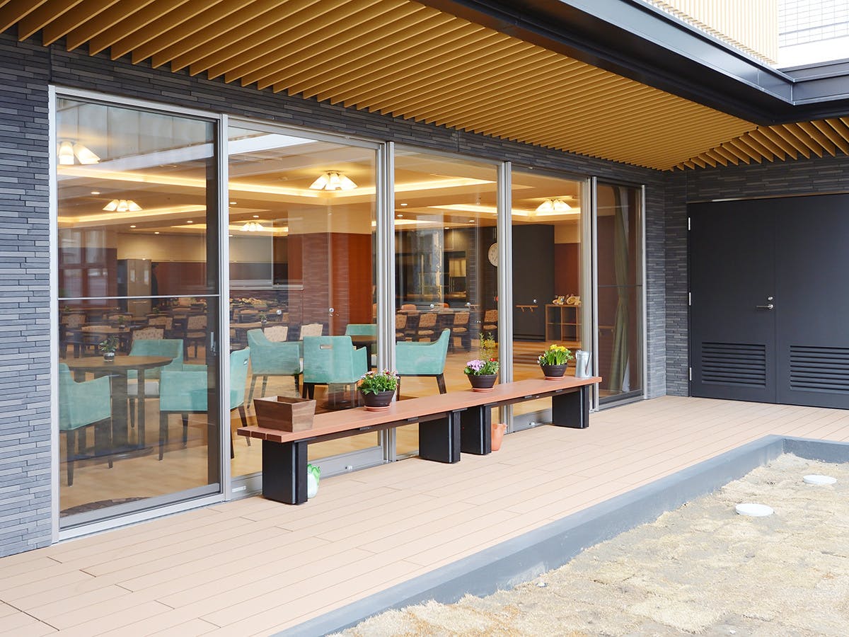 介護付有料老人ホーム プレザングラン 大田多摩川 食堂