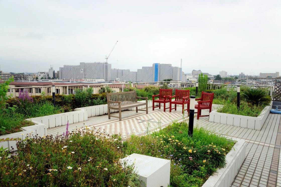 ボンセジュール千歳船橋 屋上庭園