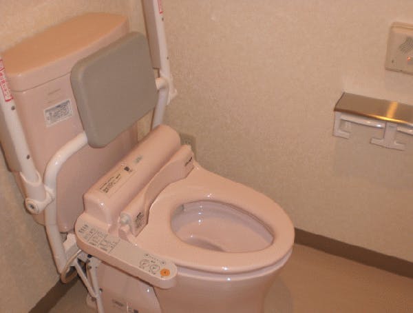 セレッソよねだい トイレ（介護型）