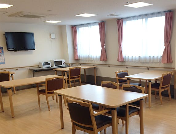 サービス付き高齢者向け住宅庵つるみ 食堂