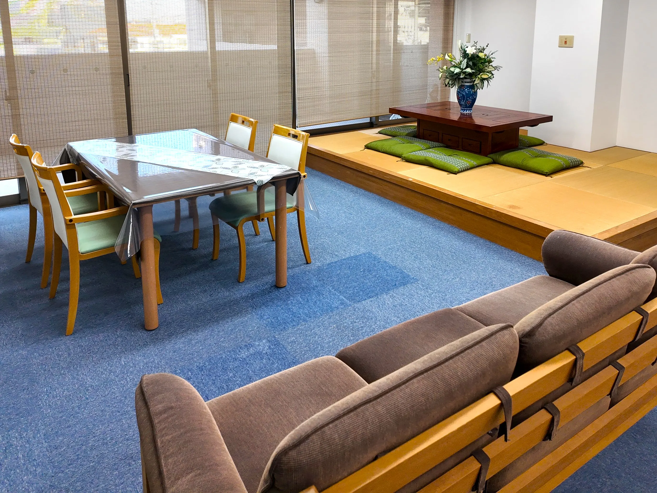 カルム泉佐野 談話室