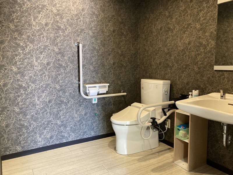 悠愛アリビオ 共用トイレ