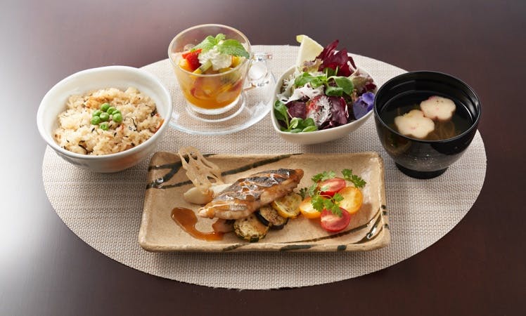 ローベル上井草 美味しい食事