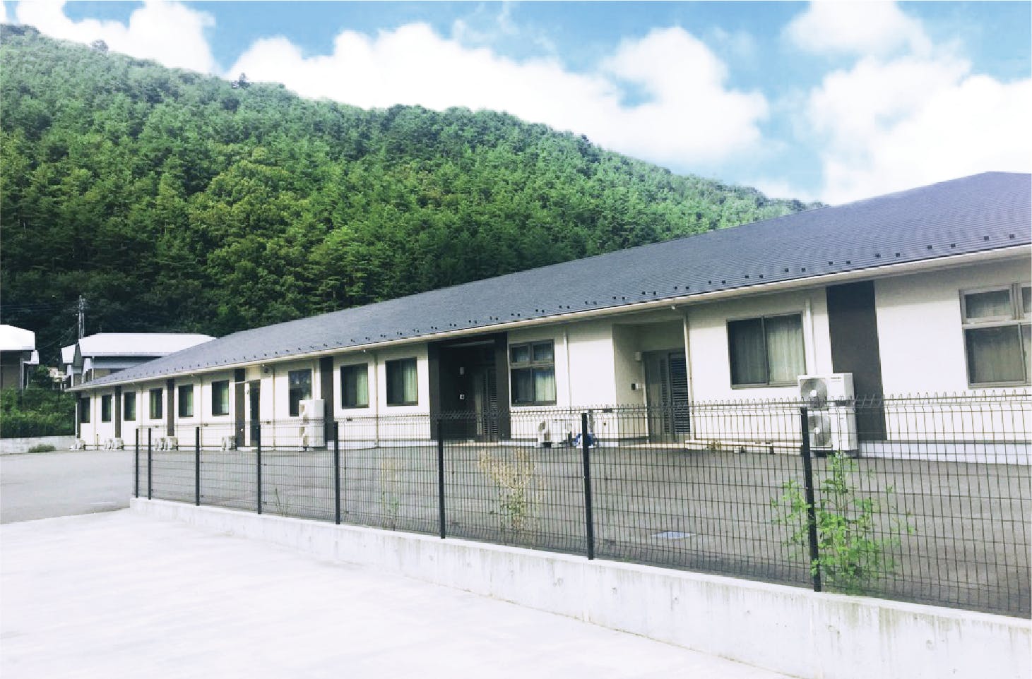 医療支援住宅メディホス河口湖 外観