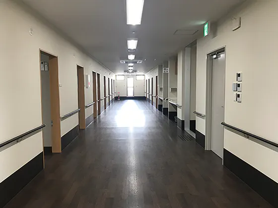 港区宝神有料老人ホームくすの木 宝来 廊下