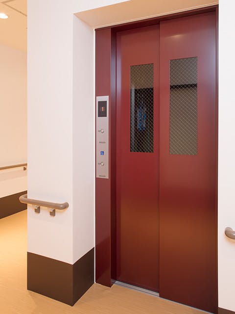 トートイス前橋 エレベーター