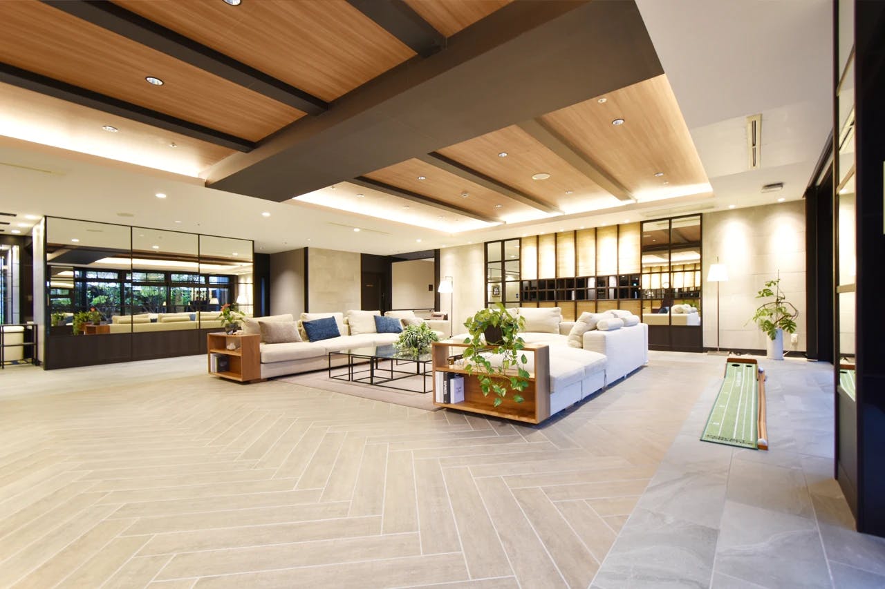 スーパー・コートプレミアム池田 エントランス