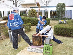 カルムコート武蔵野 餅つき