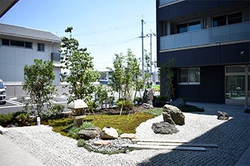 ベストライフ奈良 日本庭園