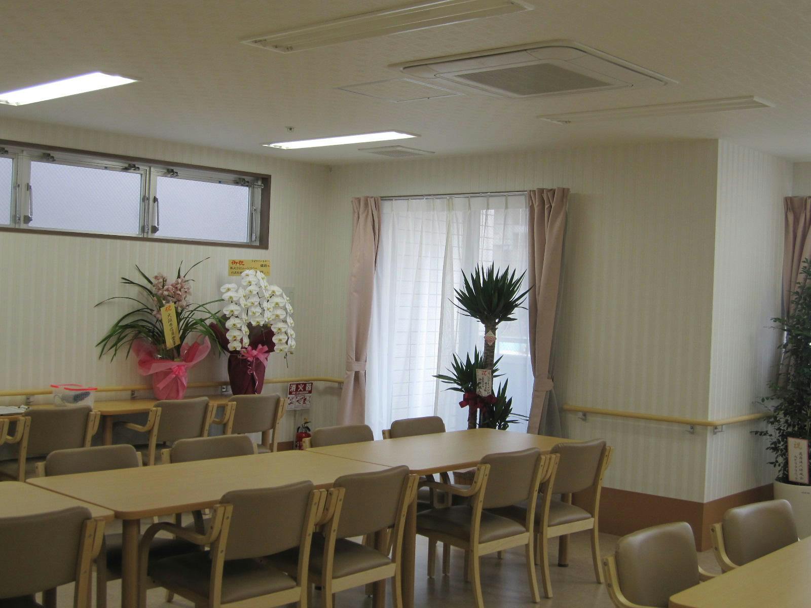 ライフパートナー磯路 食堂