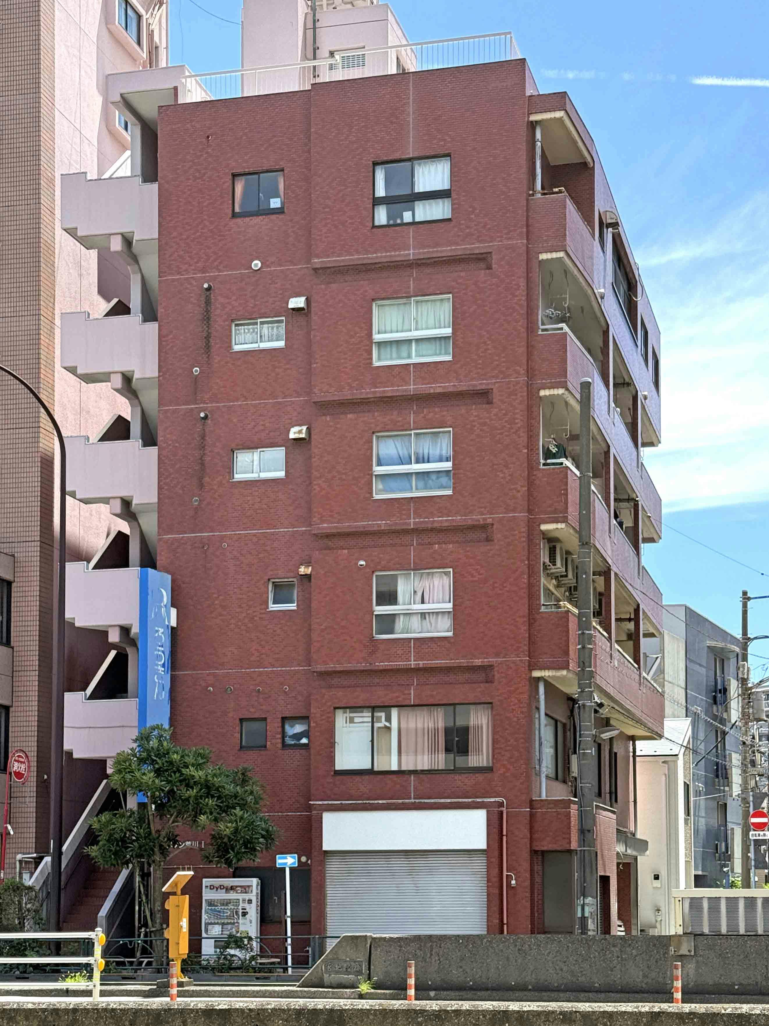 ラクシア 外観