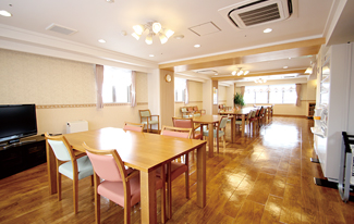ナーシングホーム青山Ⅱ号館 ラウンジ