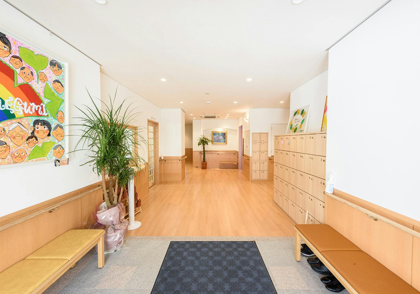 めぐみ園阿賀サービス付き高齢者向け住宅 エントランス