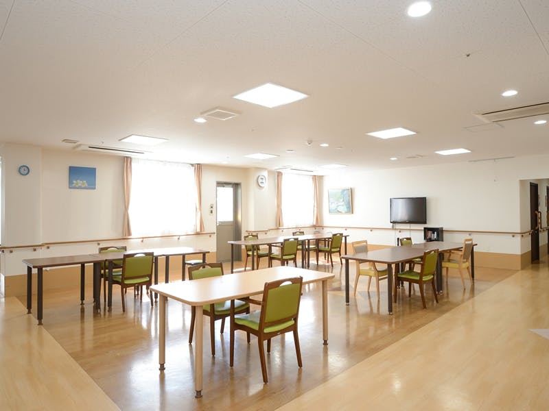 介護付き有料老人ホーム プレザンメゾンさいたま南与野 ダイニング