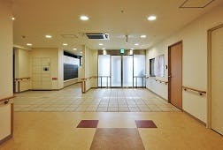 そんぽの家Ｓ船橋前原 エントランス