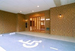 そんぽの家 南与野 エントランス