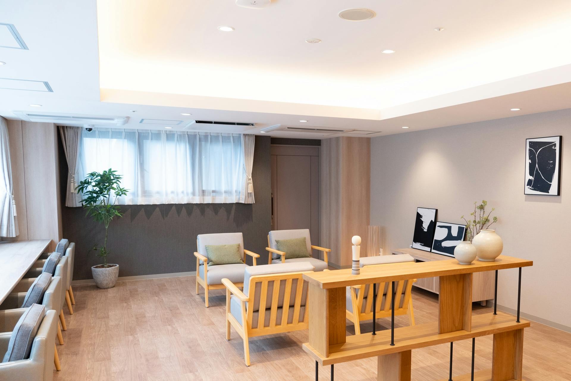 SOMPOケア ラヴィーレレジデンス鎌倉大船 2F共用部