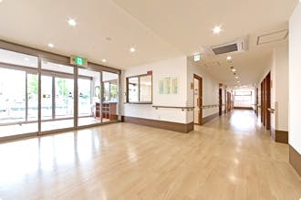 フォーユー交野 玄関ホール