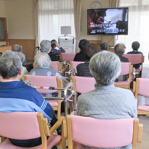 介護付有料老人ホームあい愛塩尻 カラオケ