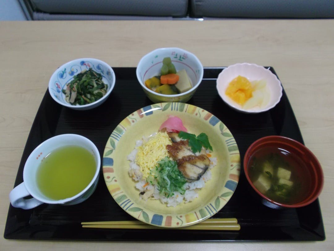 サービス付高齢者向け住宅富士桜 食事例
