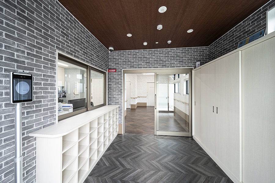 アルク豊中 エントランス