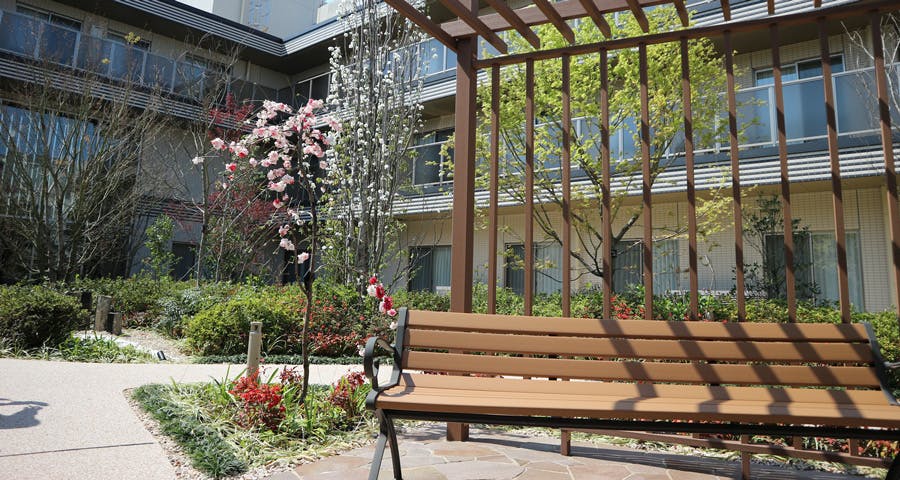 トラストガーデン荻窪 庭園