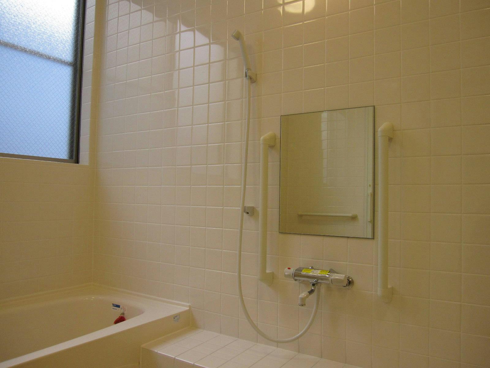 ライフパートナー浜寺 浴室