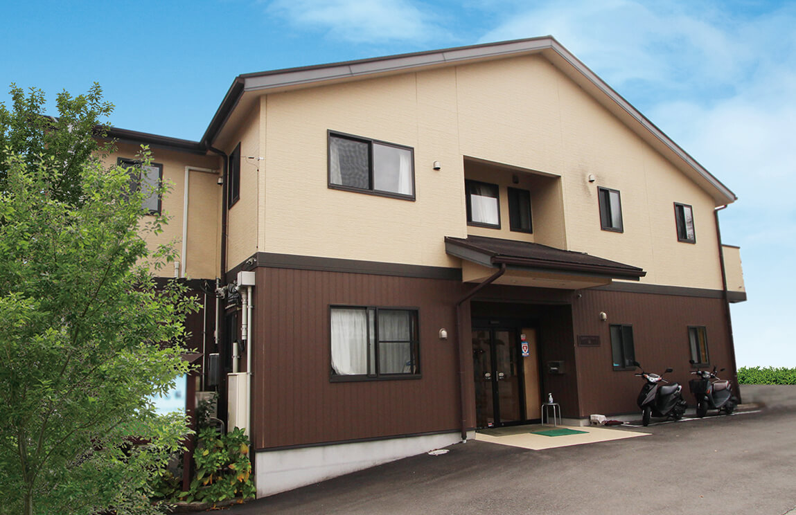 グループホーム花物語はだの南 外観