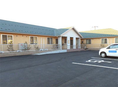 ニチイケアセンターゆらの里 外観