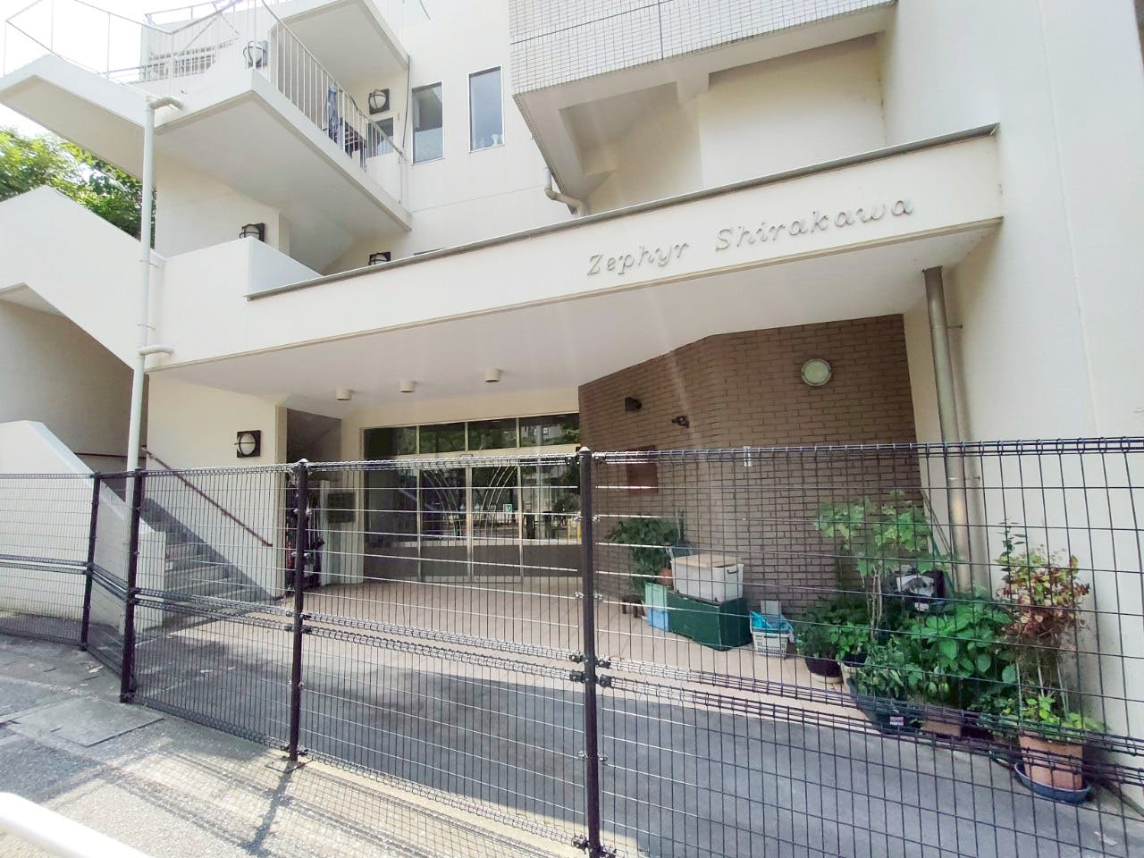 ゼフィール白川 外観