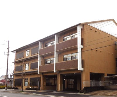 ニチイケアセンター天神川 外観