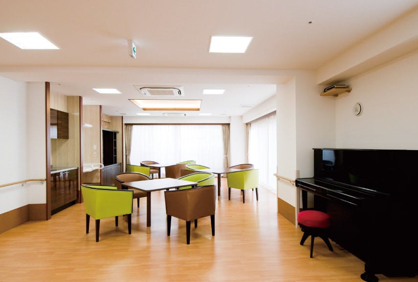 介護付有料老人ホーム ルーブル中崎 食堂兼機能訓練室