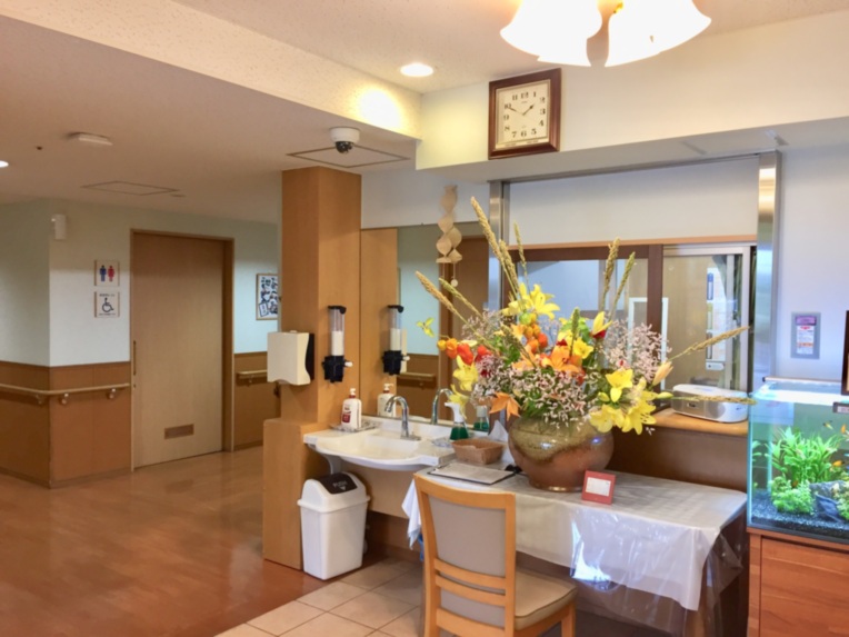 そんぽの家 万博公園 エントランス