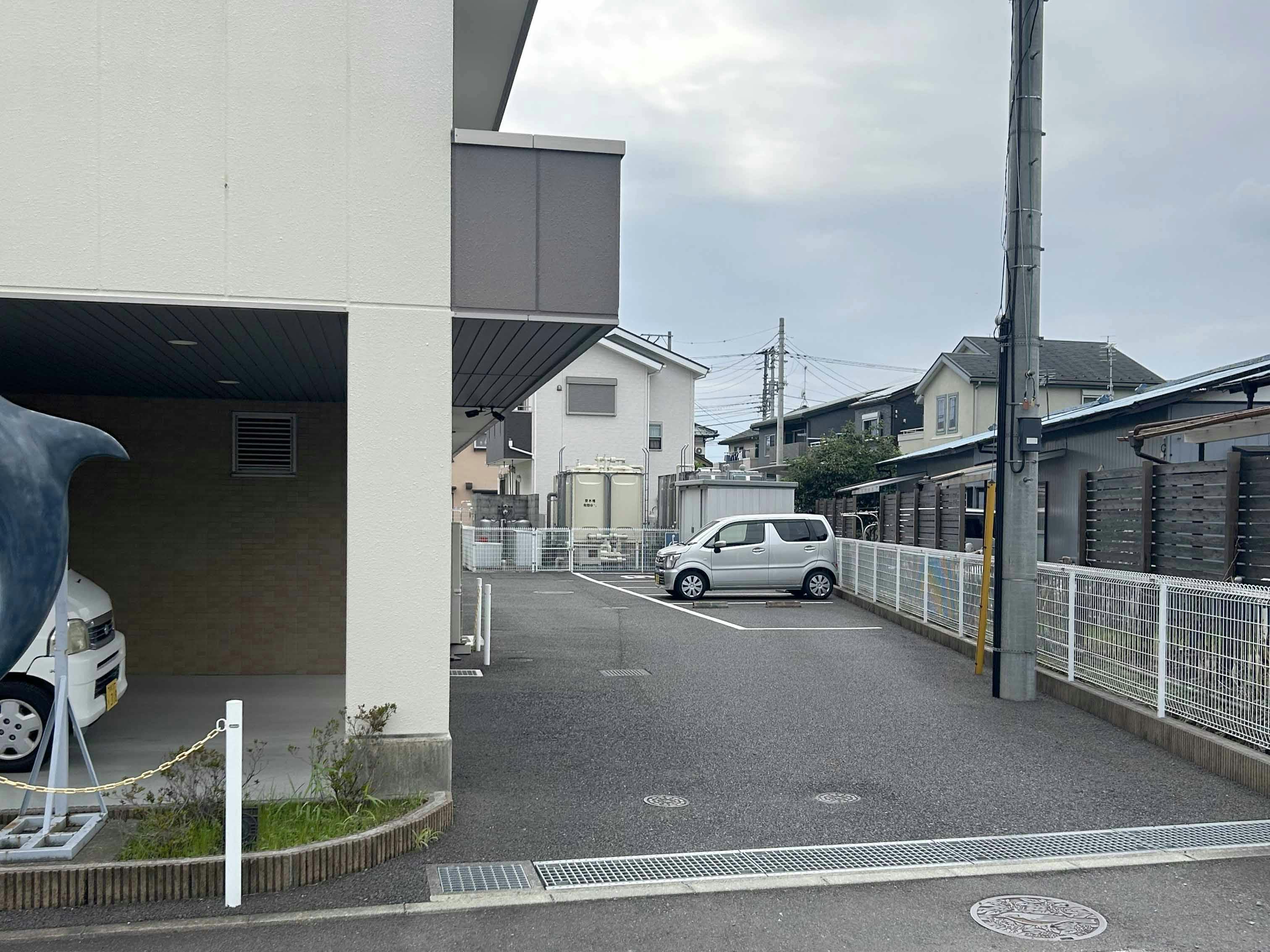 介護付き有料老人ホーム グランデュオイルカ 2号館 駐車場