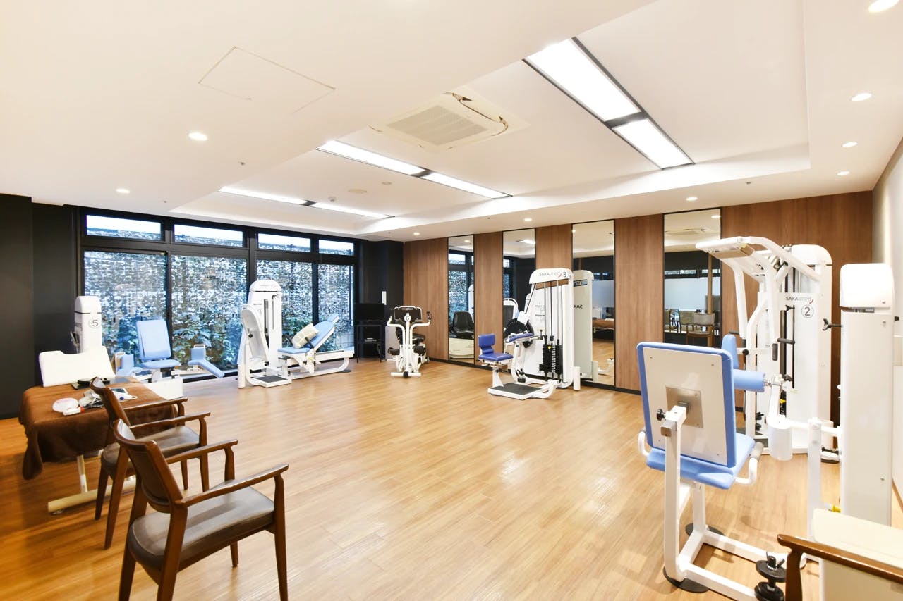 スーパー・コートプレミアム池田 フィットネスルーム