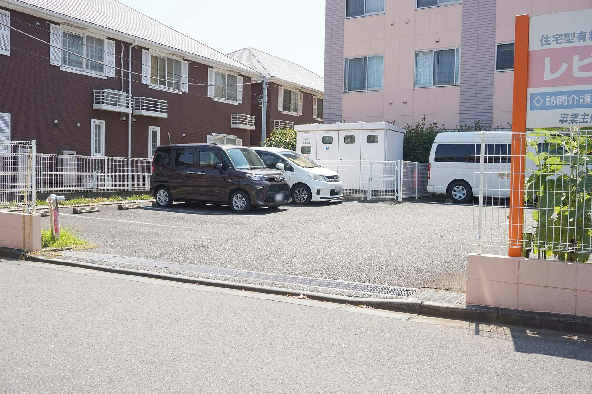 有料老人ホームレビー八千代 駐車場