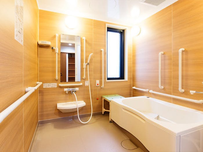 彩那テラス中山寺 浴室